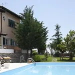 Il Mirto לינה וארוחת בוקר 4*