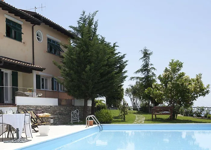 Il Mirto Bed & Breakfast 4*