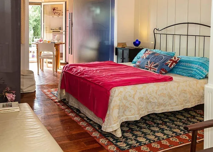 Bed & Breakfast Il Mirto 4*